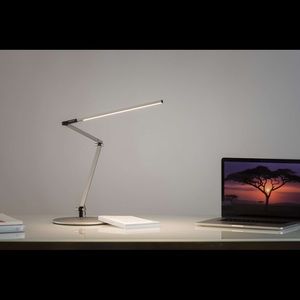 Koncept Z-Bar Desk Lamp